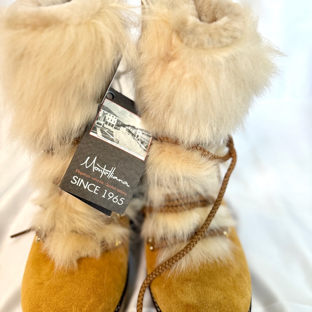 Montelliana STELLA GENUINE SHEARLING TRIMMED LACE-UP HEALED BOOT IN SEGALE